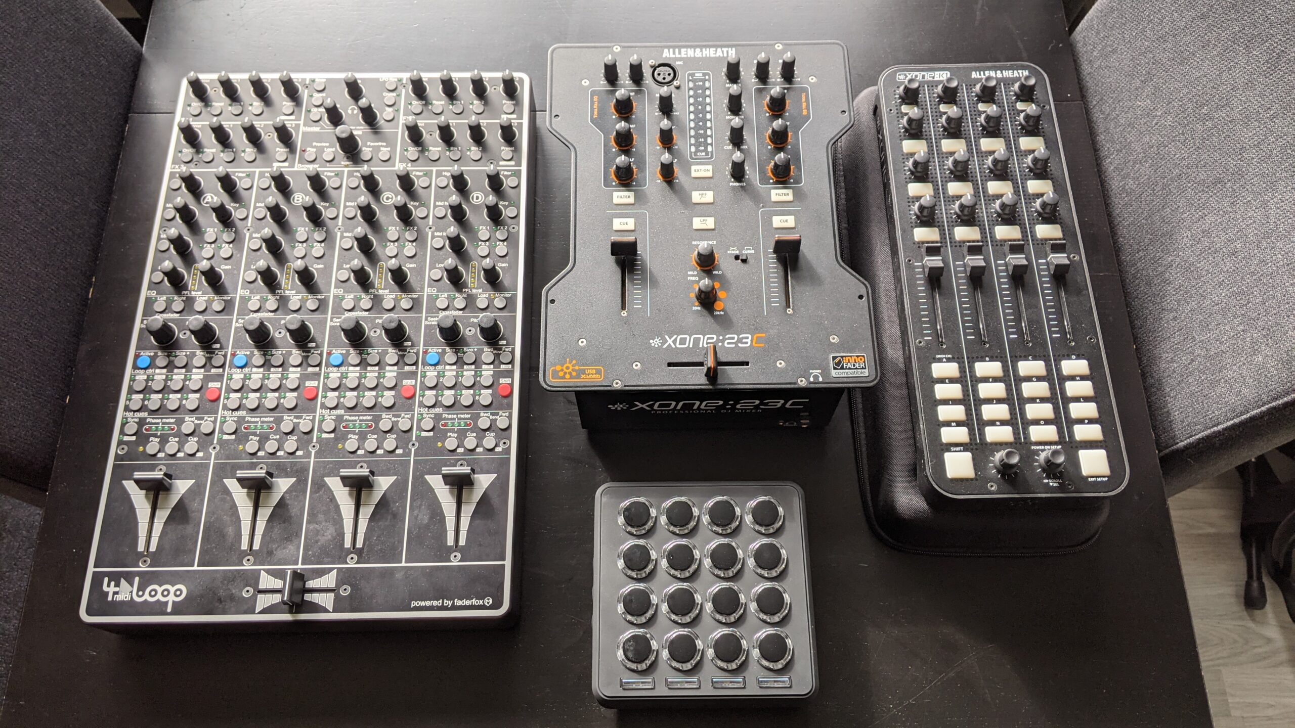 DJ機材 2 x Denon SC3900 + TRAKTOR Z2, F1, X1 Denon SC2900 Review - MusicTech