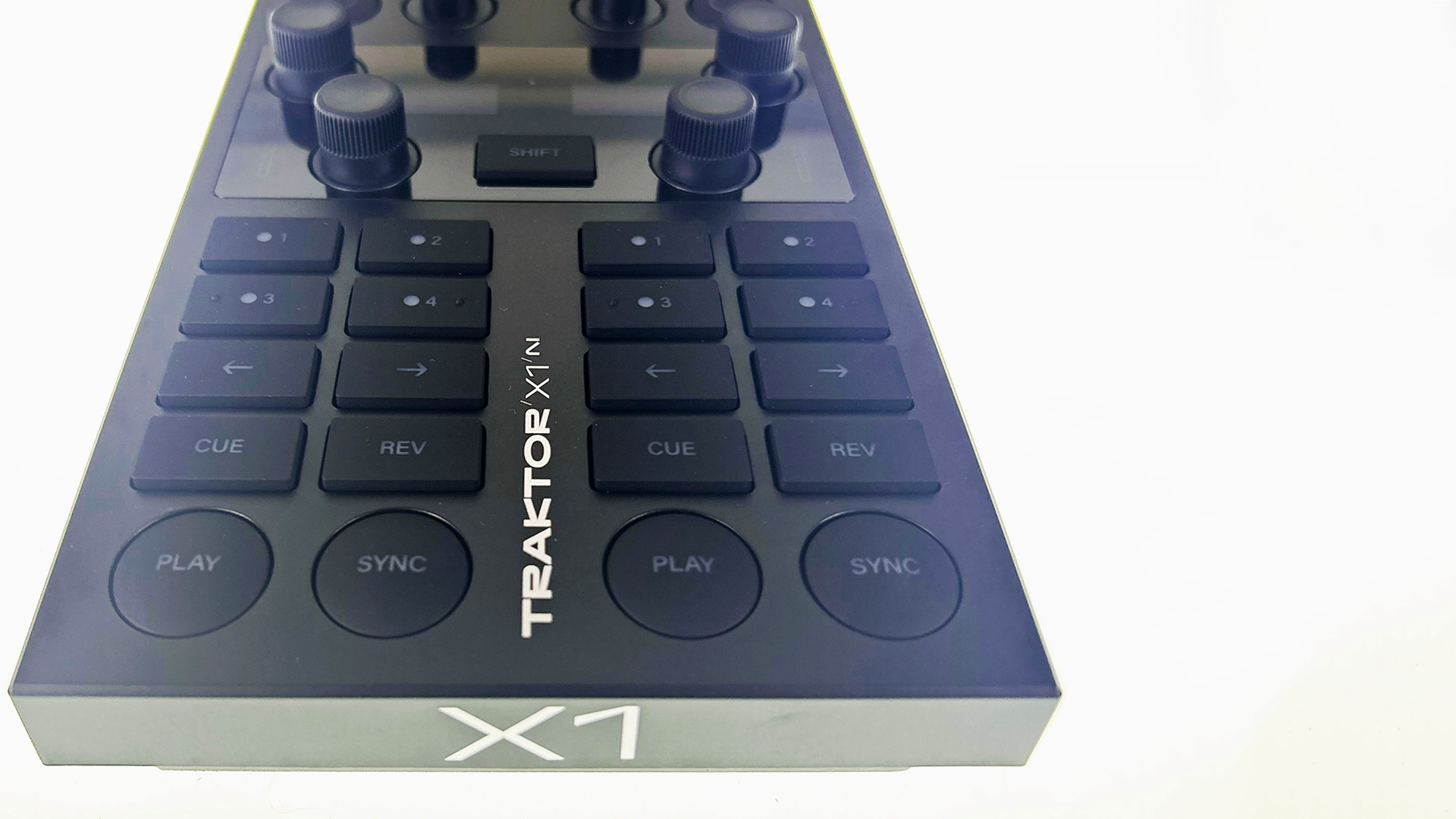 Why upgrade to TRAKTOR X1 MK3? Here's what's new